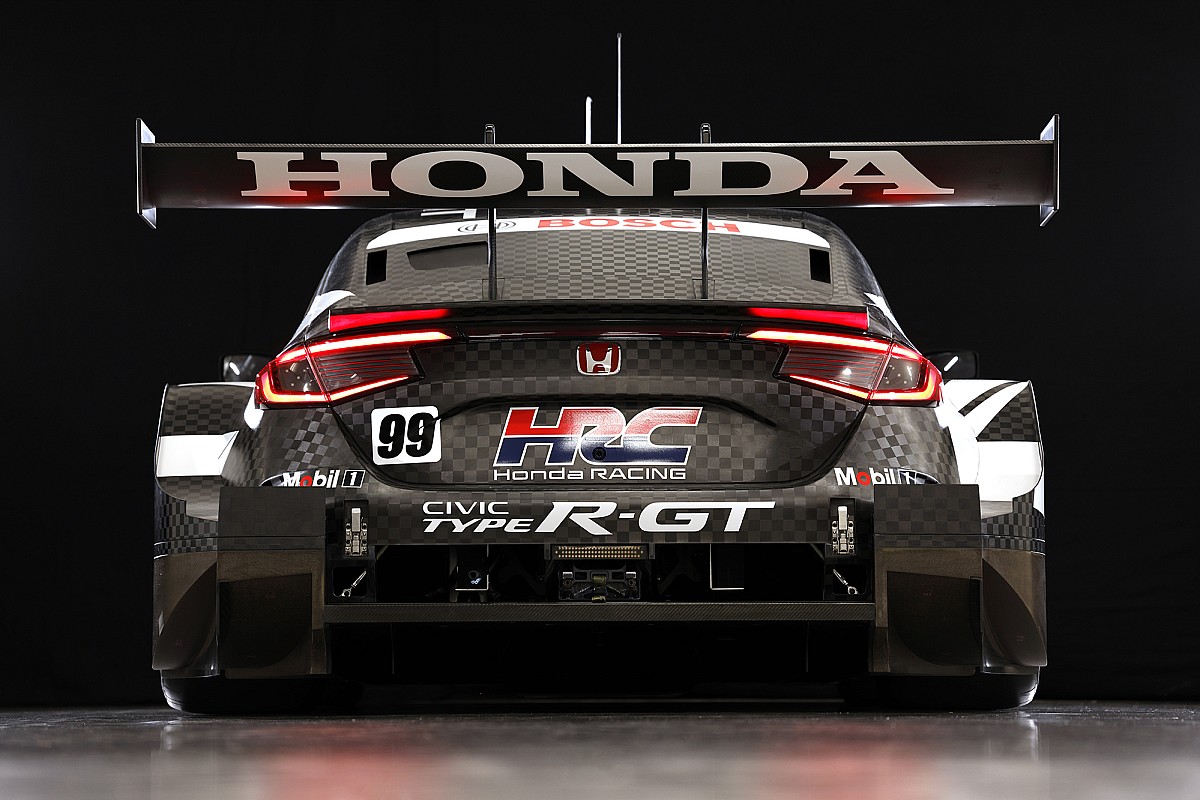 ホンダ シビック タイプR-GT スタンレー SUPER GT 2024 STANLEY TEAM KUNIMITSU、シビック・タイプR-GTの本戦カラー