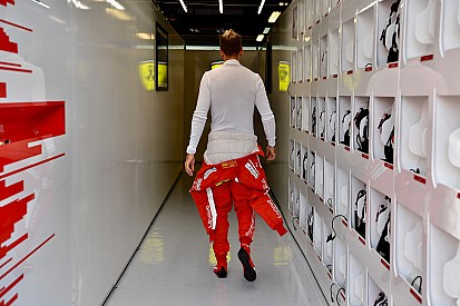 Феттель підтвердив, що не піде з Ferrari достроково