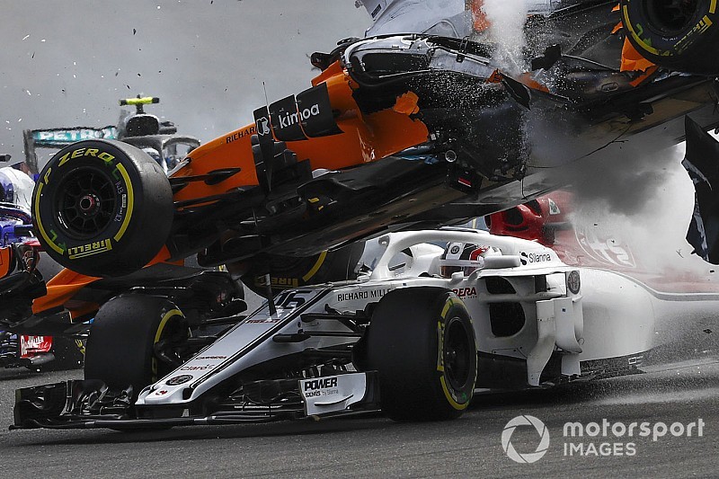 Exkluzív F1-es animációs videó: így védte meg a Halo Leclercet a súlyos fejsérüléstől