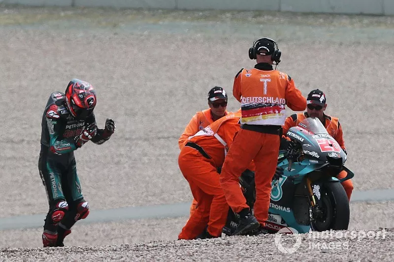 Fabio Quartararo, Petronas Yamaha SRT, ca&iacute;da