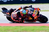 Binder manda con récord en un 1-2 de KTM en Barcelona