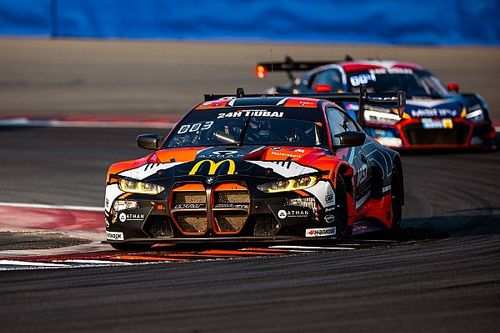 Victoria de Menchaca y podio de Rossi en las 24 Horas de Dubai