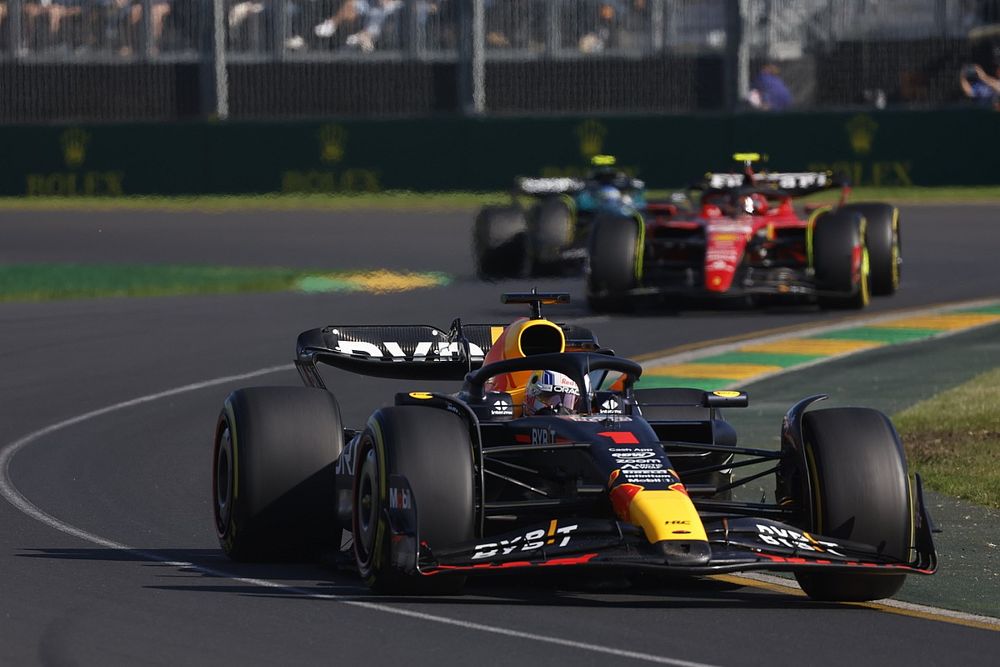 Max Verstappen, Red Bull Racing RB19, Carlos Sainz, Ferrari SF-23, Fernando Alonso, Aston Martin AMR23