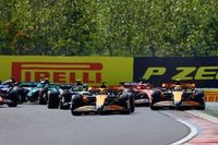 Piastri wygrywa po chaosie komunikacyjnym McLarena