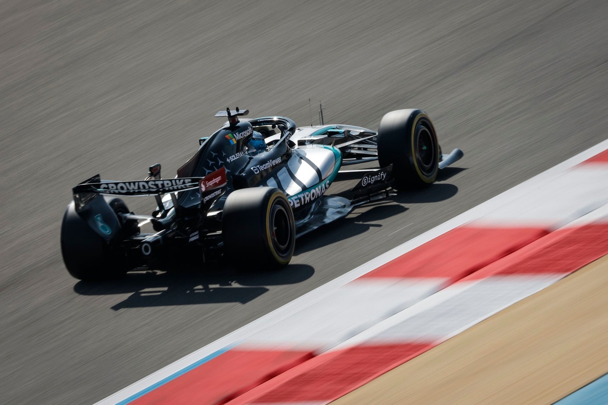 Russell implore les pilotes à "laisser du temps" au règlement 2026