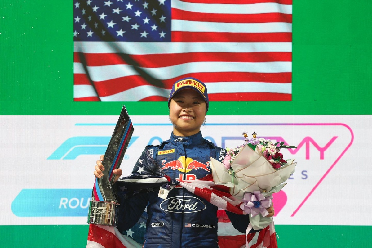F1 Academy star Chloe Chambers lands Formula E opportunity