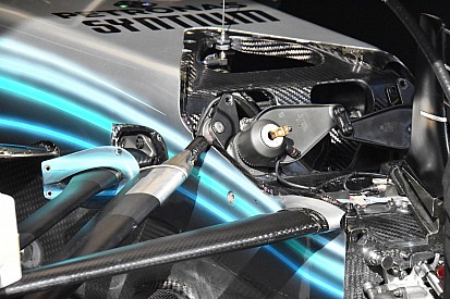 Mercedes: perché si cambiano le sospensioni anteriori sulle due W09?