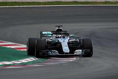 Mercedes reaviva el debate del aceite en F1