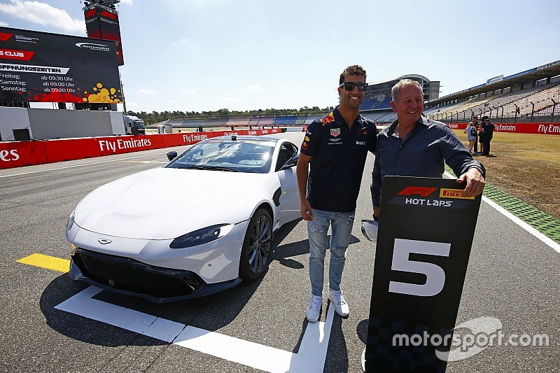 Az Aston Martin útja a DTM felé: a Red Bull Racing kulcsszerepet játszott