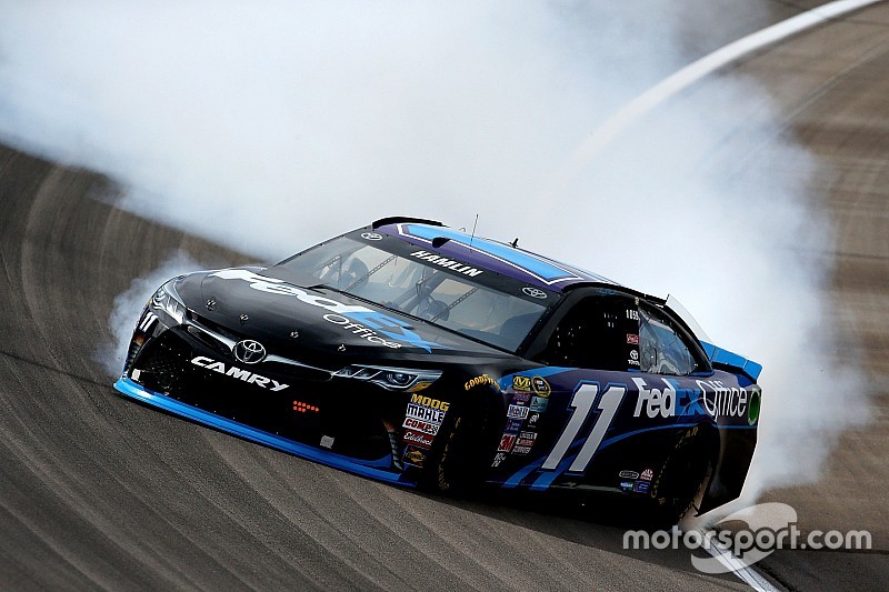 Las-Vegas-Tests: Johnson schnell, Hamlin crasht