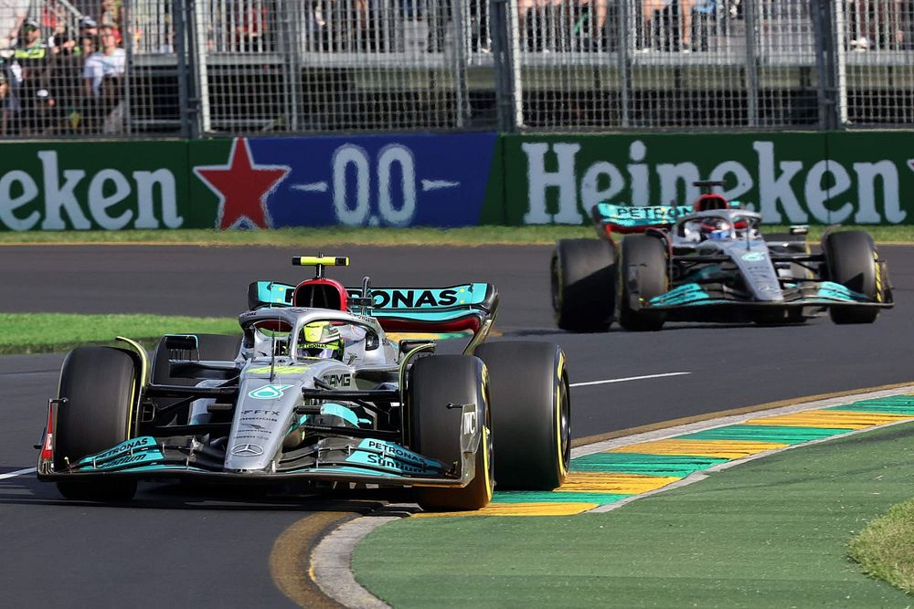 Lewis Hamilton, Mercedes W13, George Russell, Mercedes W13