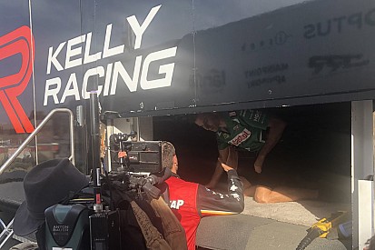 Tickford bloss slams 'stupid' Kelly for pitlane fracas