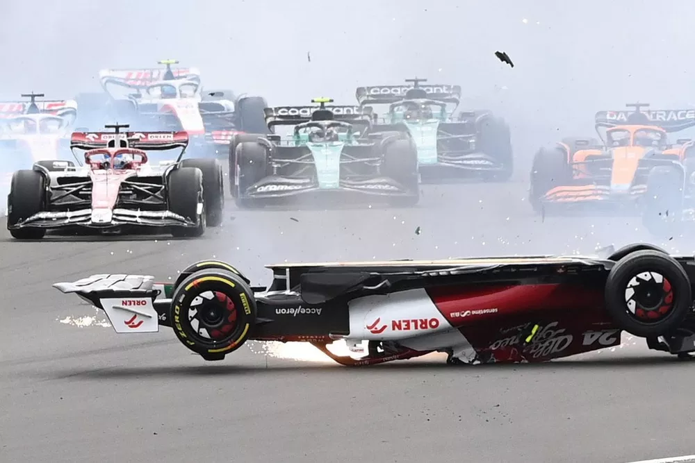 The accident involving Zhou Guanyu, Alfa Romeo C42 at the start of the race