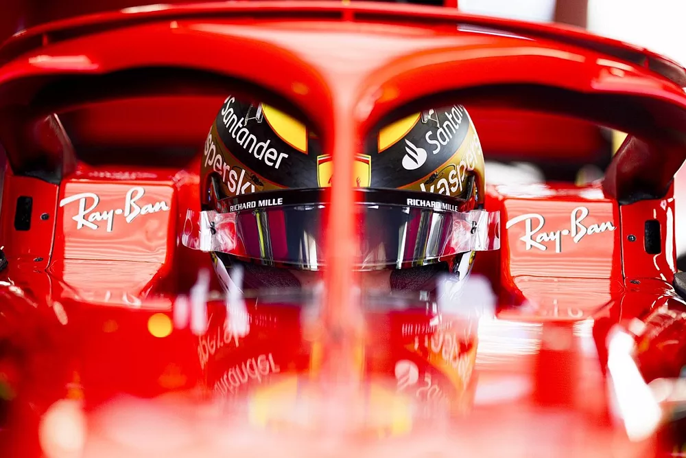 Robert Shwartzman, Ferrari
