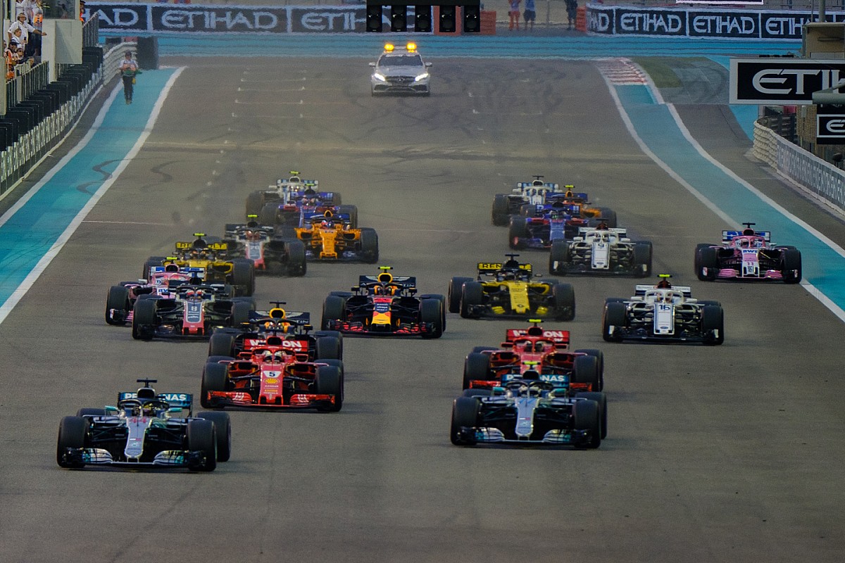 Il calendario della F1 2019 è ufficiale con 21 GP e si corre anche a dicembre!