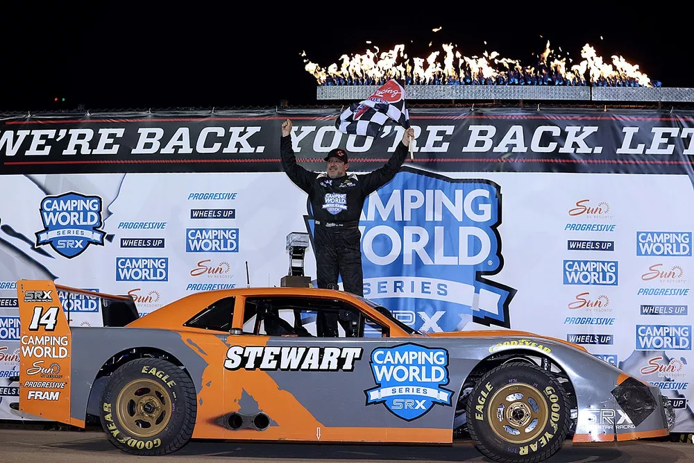 Race winner Tony Stewart, SRX