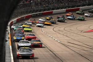 Motorsport.com transmite NASCAR Cup e Truck em Darlington e Xfinity em Portland; veja horários e como assistir