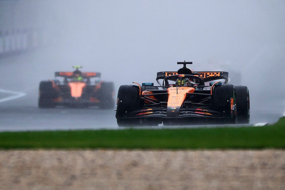 Lando Norris, McLaren, Oscar Piastri, McLaren