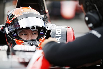 GP3 Sochi: Mazepin kendi evinde pole'de