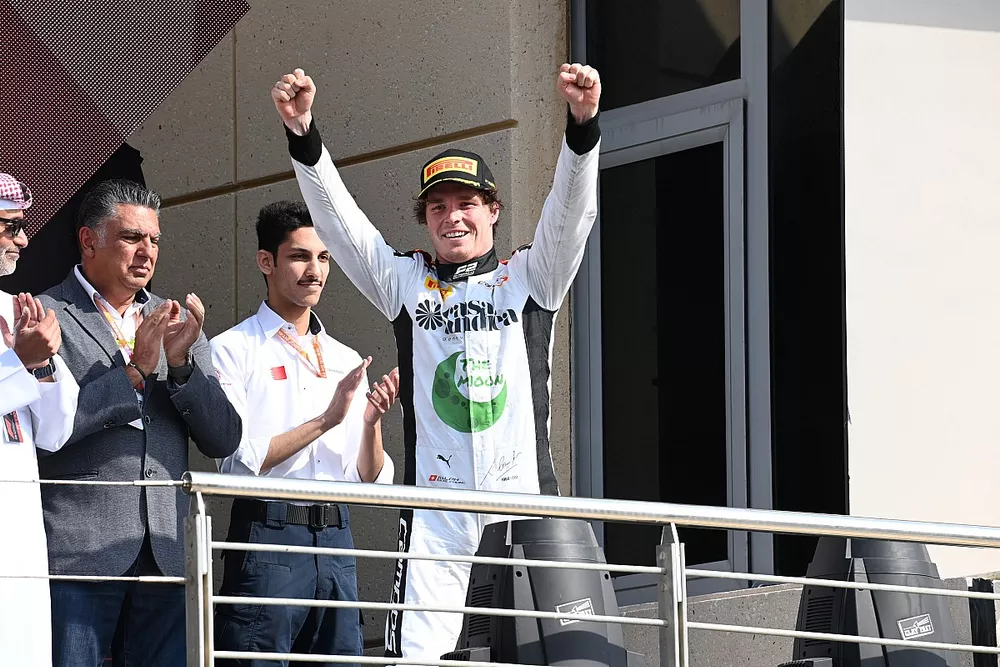 Podium: Ralph Boschung, Campos Racing