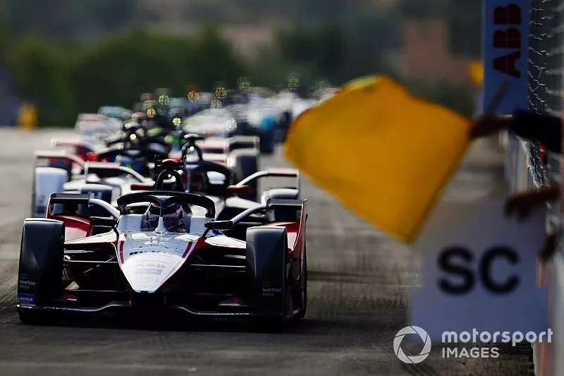 Edoardo Mortara, Venturi, EQ Silver Arrow 01