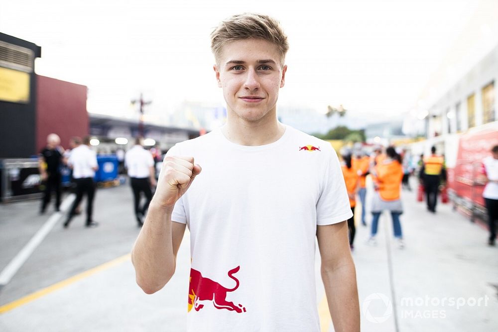 J&uuml;ri Vips, Hitech Grand Prix