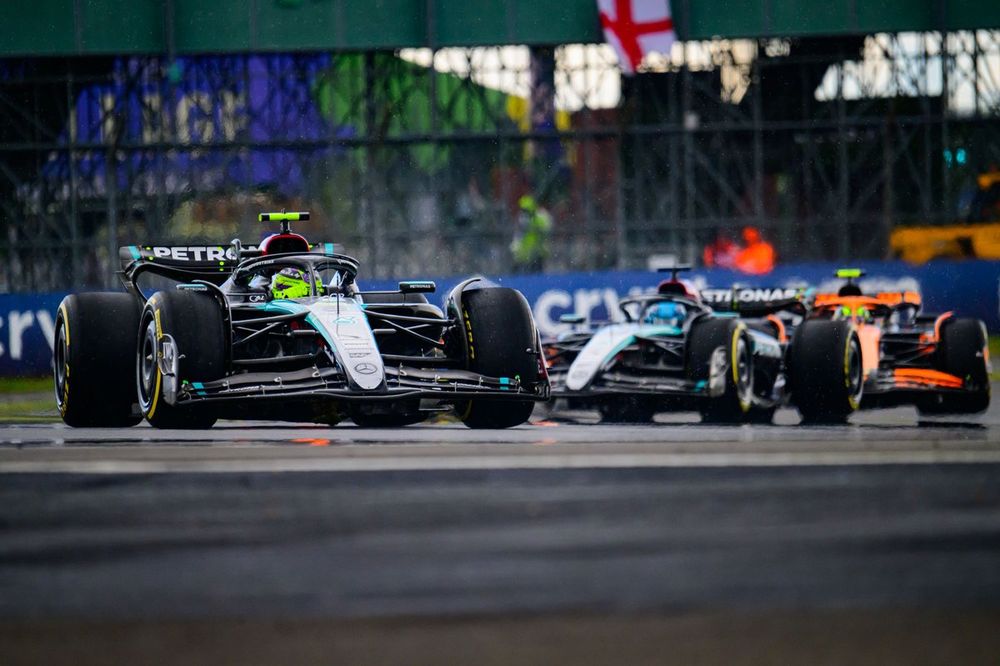 Lewis Hamilton, Mercedes W15