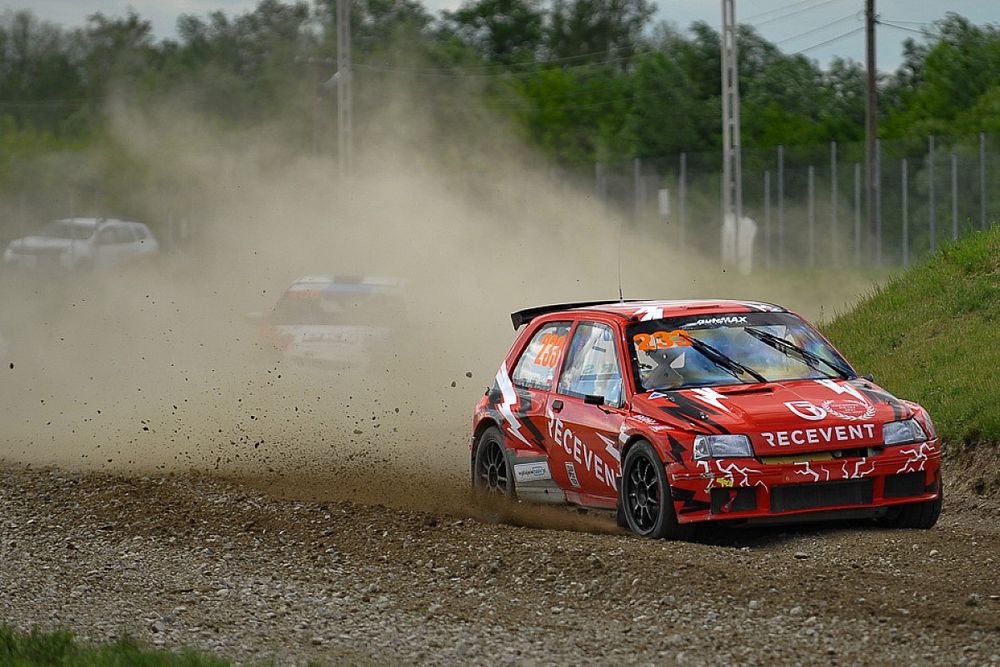 Robert Dąbrowski, Renault Clio