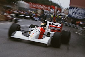 ○アイルトン・セナ  1992 モナコグランプリ 特大ポスター ○アイルトン・セナ 1992 モナコグランプリ 特大ポスター - メルカリ