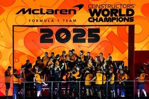 Bicampeã consecutiva, McLaren assume posto de segunda equipe com mais títulos de construtores na F1; veja números