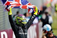 Hamilton vuelve a ganar en F1 en una gran carrera en Silverstone