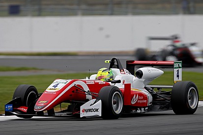 Mick Schumacher sigue en racha y suma una nueva pole