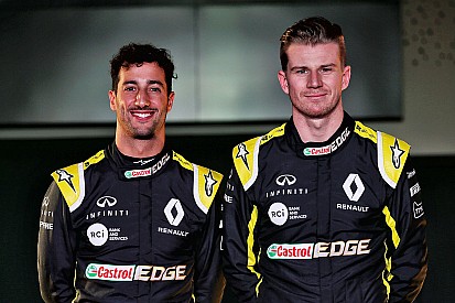 Renault, Chester punta sui piloti: "Sono precisi e veloci, lo sviluppo sarà più semplice"