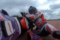 Vídeo: Martín pierde el liderato de MotoGP tras una inoportuna caída