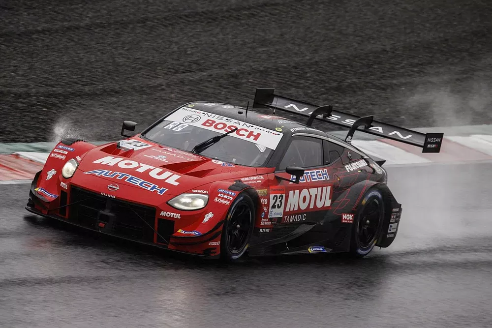 #23 MOTUL AUTECH Z