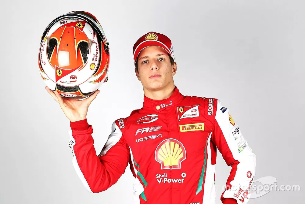 Gianluca Petecof