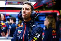 Ultim&aacute;tum de AlphaTauri a de Vries; Ricciardo, entre posibles sustitutos