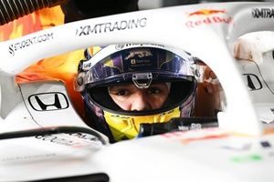 F1: Marko volta a elogia Hadjar e faz comparação com Verstappen