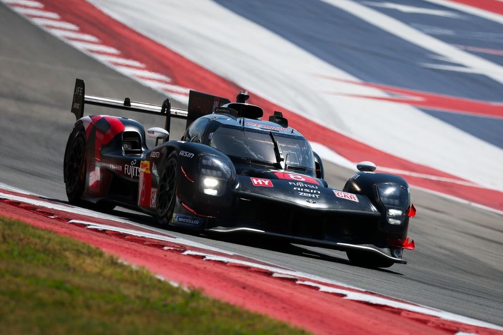 #8 Toyota Gazoo Racing Toyota GR010 - Hybrid: S&eacute;bastien Buemi, Brendon Hartley, Ry? Hirakawa