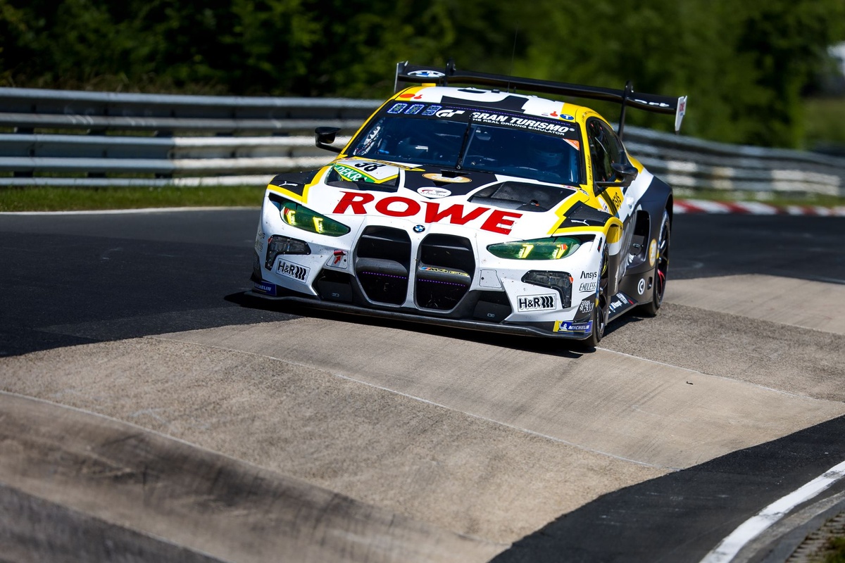 IGTC | 24h del Nürburgring: trionfa Marciello con BMW-Rowe, Cairoli a podio