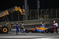 &ldquo;Com muita raiva&rdquo;, Sainz diz que falha do carro limita op&ccedil;&otilde;es para corrida no Bahrein