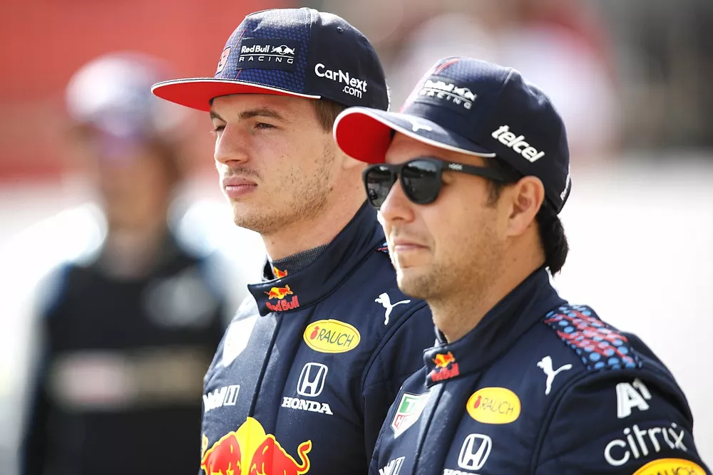 Max Verstappen, Red Bull Racing RB16B and Sergio Perez, Red Bull Racing RB16B on the grid