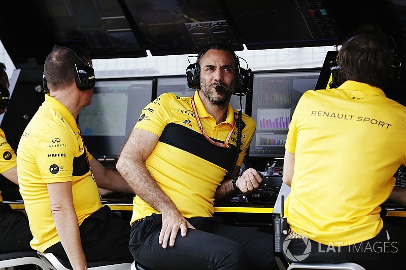 Renault le responde a Red Bull