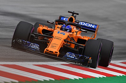 Alonso to start from pitlane after wing change