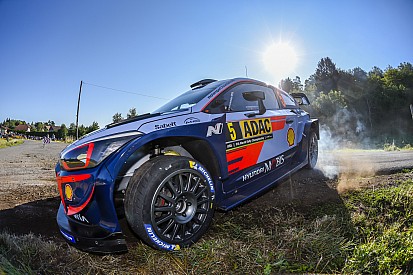 Ньовілль продовжив контракт із Hyundai