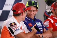 Rossi recusa aperto de m&atilde;o e se nega fazer as pazes com M&aacute;rquez