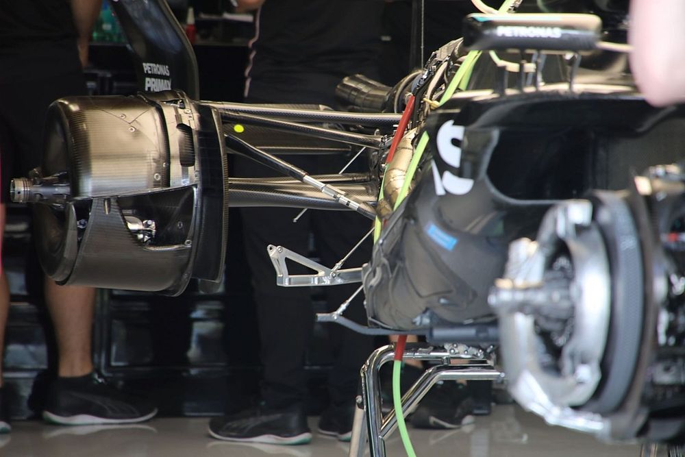 Detalhes técnicos do Mercedes W14