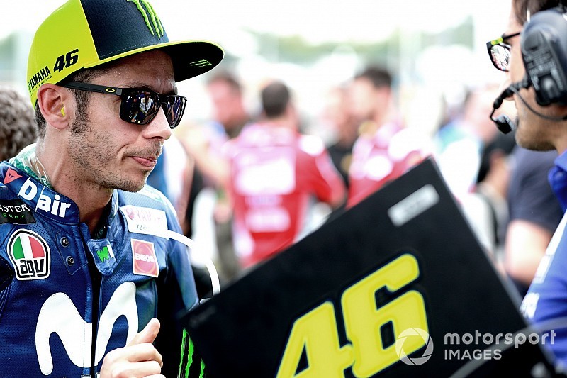 Rossi: “Hemos hablado con los peces gordos de Yamaha, pero no sé si el mensaje ha llegado”