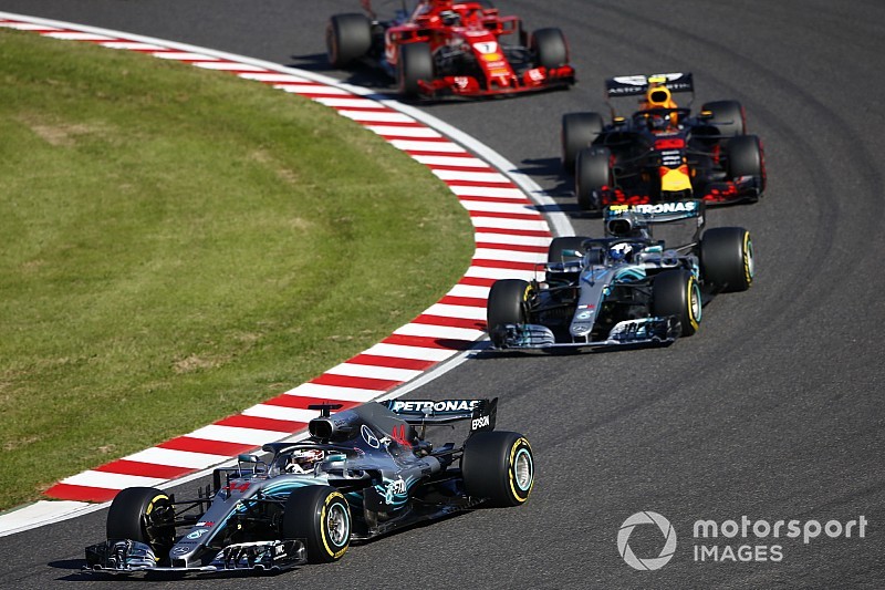 Bottas tette a dolgát, és Suzukában is behozta az autót a második helyen