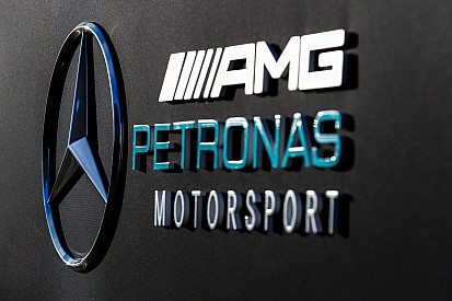 Mercedes, 2019 motorunda daha fazla beygir gücü buldu